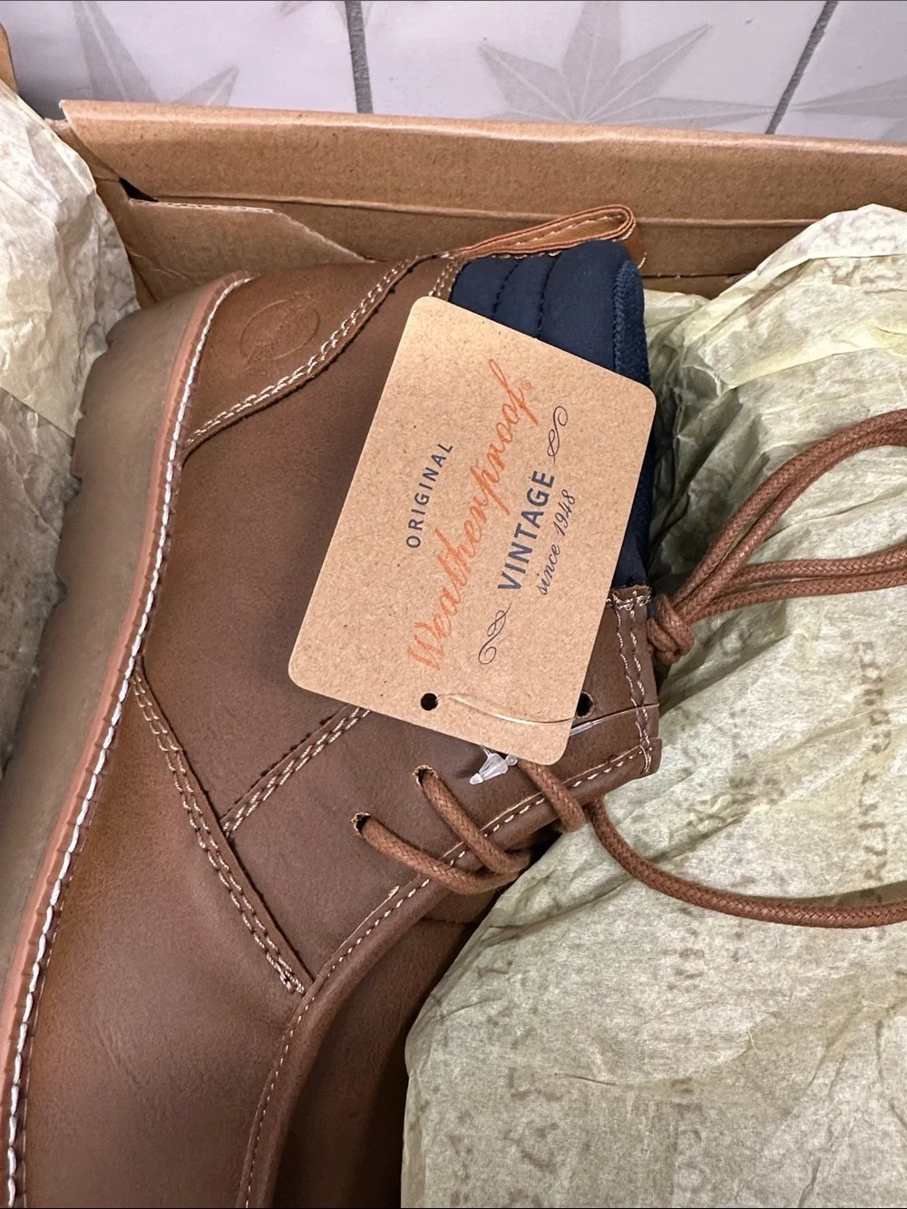 Original Weatherproof Vintage Brown Hiking Boots w Navy Collar NIB Sz12